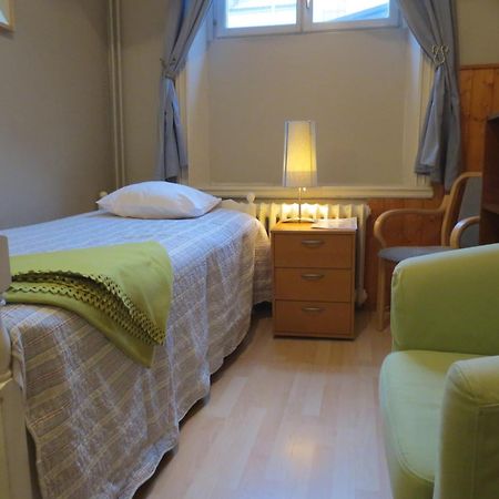 Morris Hotel Örebro Kamer foto