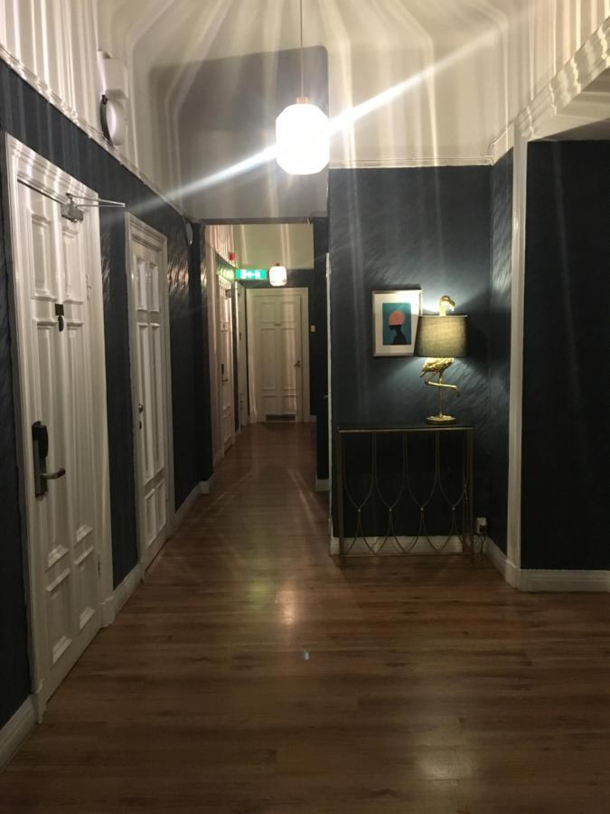 Morris Hotel Örebro Buitenkant foto